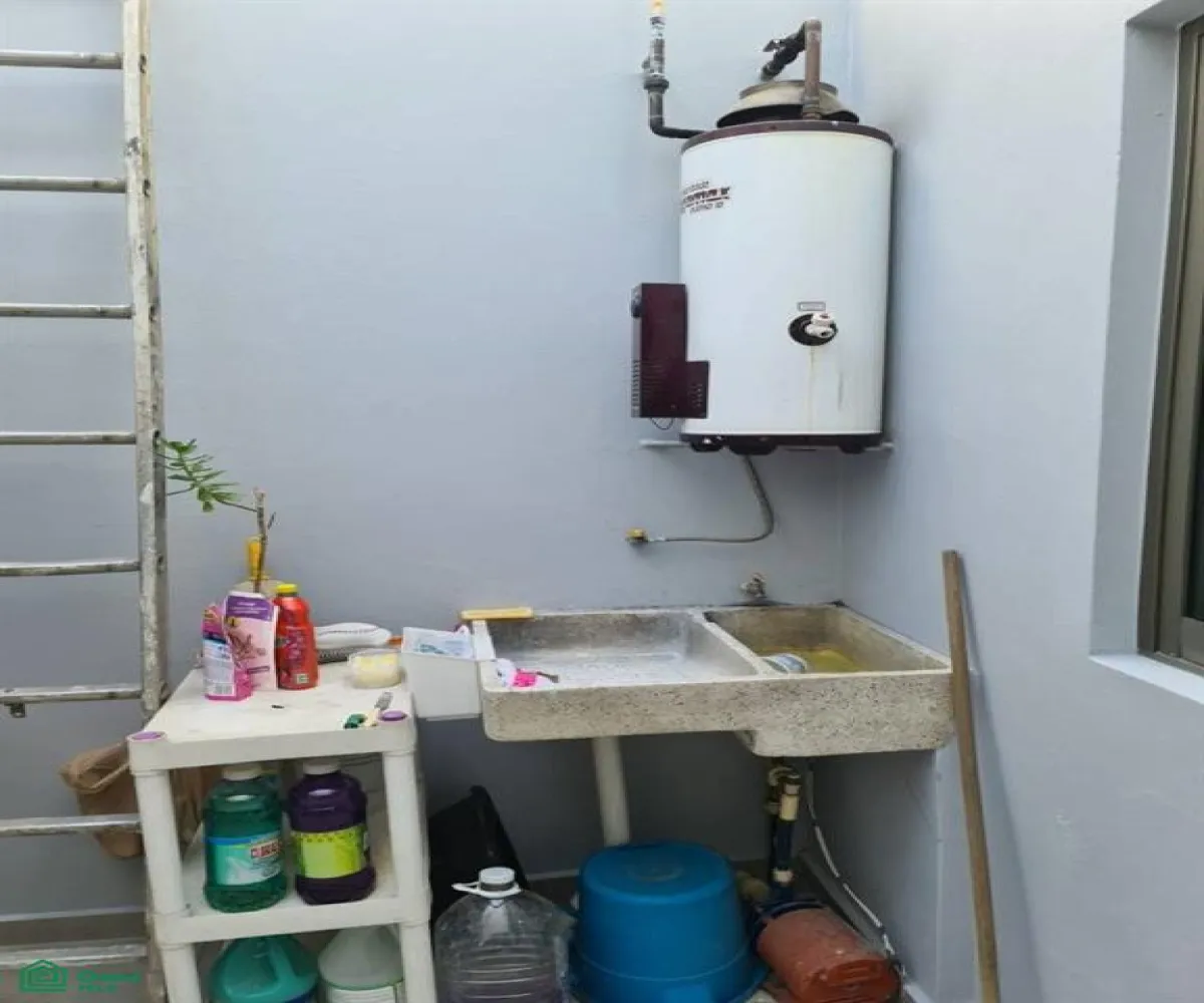 Casa En Venta,Bosques de La Victoria,Islote 2933, Guadalajara, Jalisco 44540, 4 Habitaciones,3 Baños,Islote,2,MX2227102 Casa En Venta,Bosques de La Victoria,Islote 2933, Guadalajara, Jalisco 44540, 4 Habitaciones,3 Baños,Islote,2,MX2227102