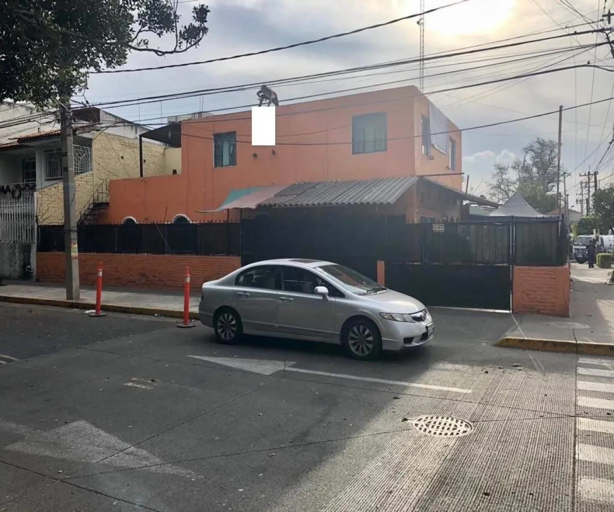 Casa En Venta,Margarita Maza de Juárez,Av. Belisario Domínguez 3098, Guadalajara, Jalisco 44300, 5 Habitaciones,2 Baños,Av. Belisario Domínguez,2,MX2232225 Casa En Venta,Margarita Maza de Juárez,Av. Belisario Domínguez 3098, Guadalajara, Jalisco 44300, 5 Habitaciones,2 Baños,Av. Belisario Domínguez,2,MX2232225