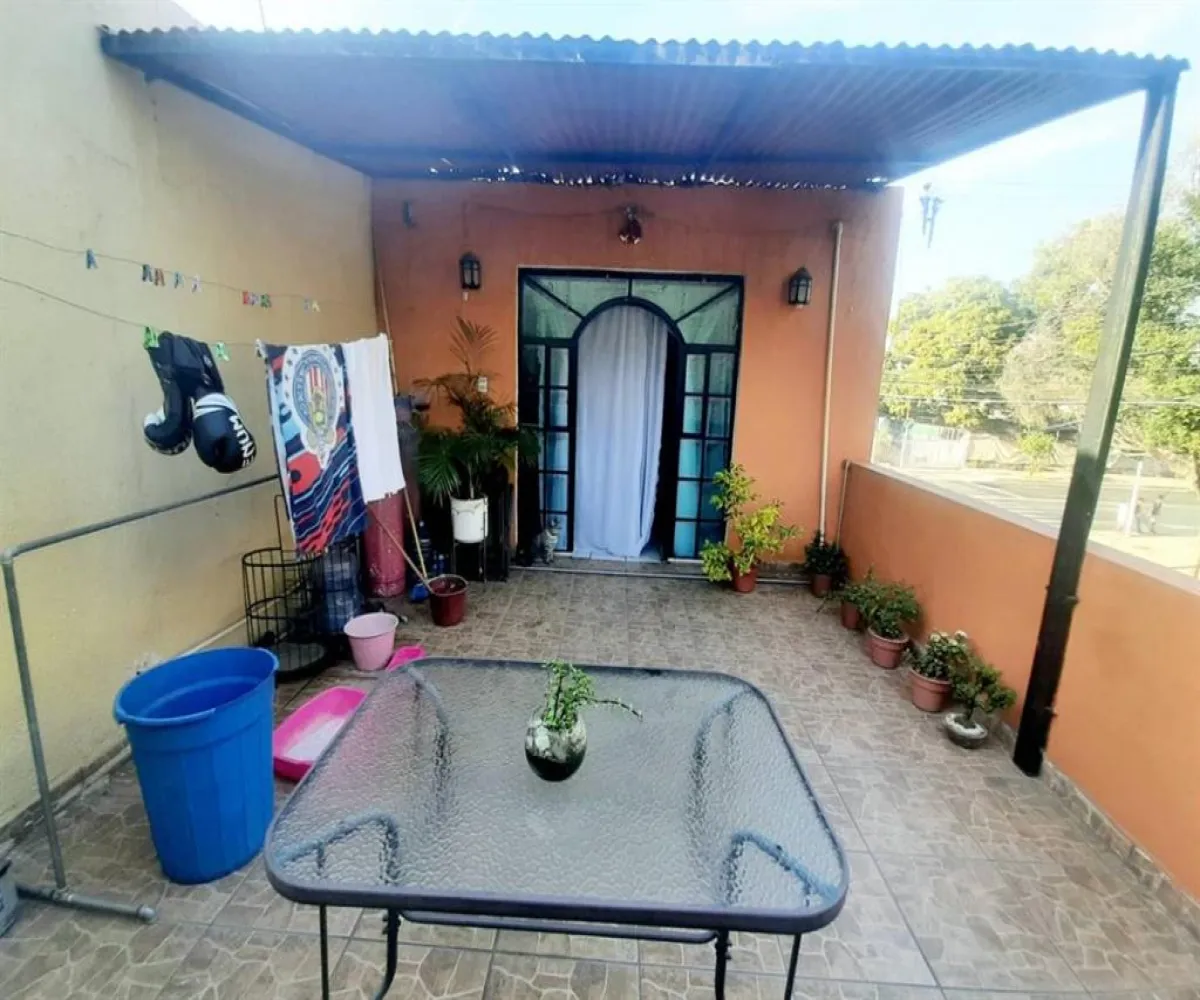 Casa En Venta,Margarita Maza de Juárez,Av. Belisario Domínguez 3098, Guadalajara, Jalisco 44300, 5 Habitaciones,2 Baños,Av. Belisario Domínguez,2,MX2232225 Casa En Venta,Margarita Maza de Juárez,Av. Belisario Domínguez 3098, Guadalajara, Jalisco 44300, 5 Habitaciones,2 Baños,Av. Belisario Domínguez,2,MX2232225