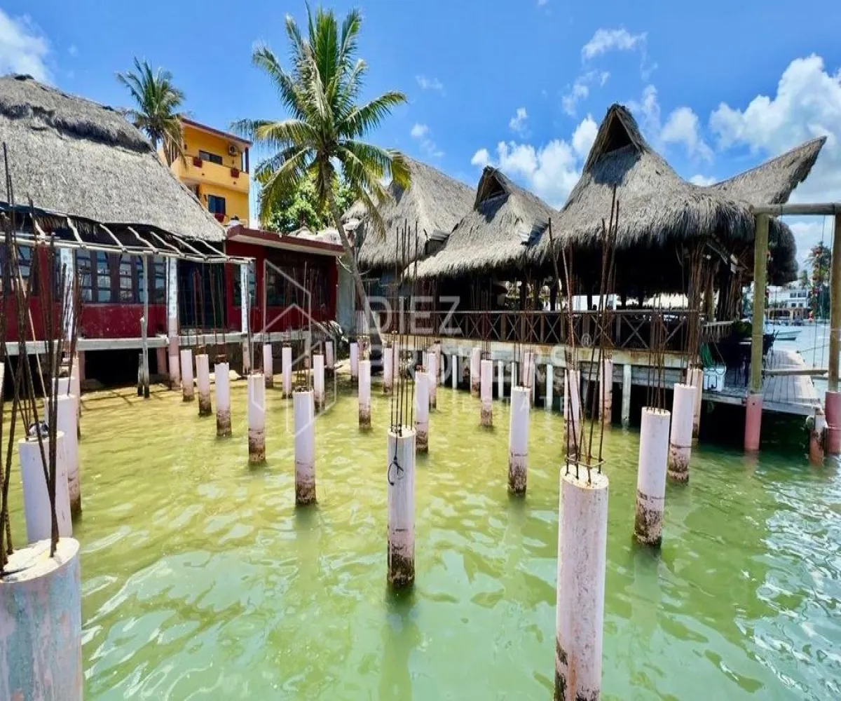 Local En Venta,Barra De Navidad,Av. Veracruz 12, Cihuatlán, Jalisco 48987,1 Baño,Av. Veracruz ,1,pqZ6qGq Local En Venta,Barra De Navidad,Av. Veracruz 12, Cihuatlán, Jalisco 48987,1 Baño,Av. Veracruz ,1,pqZ6qGq