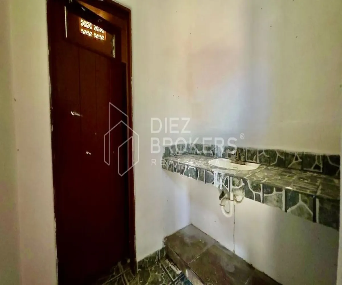 Local En Venta,Barra De Navidad,Av. Veracruz 12, Cihuatlán, Jalisco 48987,1 Baño,Av. Veracruz ,1,pqZ6qGq Local En Venta,Barra De Navidad,Av. Veracruz 12, Cihuatlán, Jalisco 48987,1 Baño,Av. Veracruz ,1,pqZ6qGq