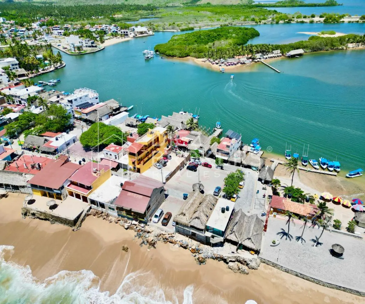 Local En Venta,Barra De Navidad,Av. Veracruz 12, Cihuatlán, Jalisco 48987,1 Baño,Av. Veracruz ,1,pqZ6qGq Local En Venta,Barra De Navidad,Av. Veracruz 12, Cihuatlán, Jalisco 48987,1 Baño,Av. Veracruz ,1,pqZ6qGq