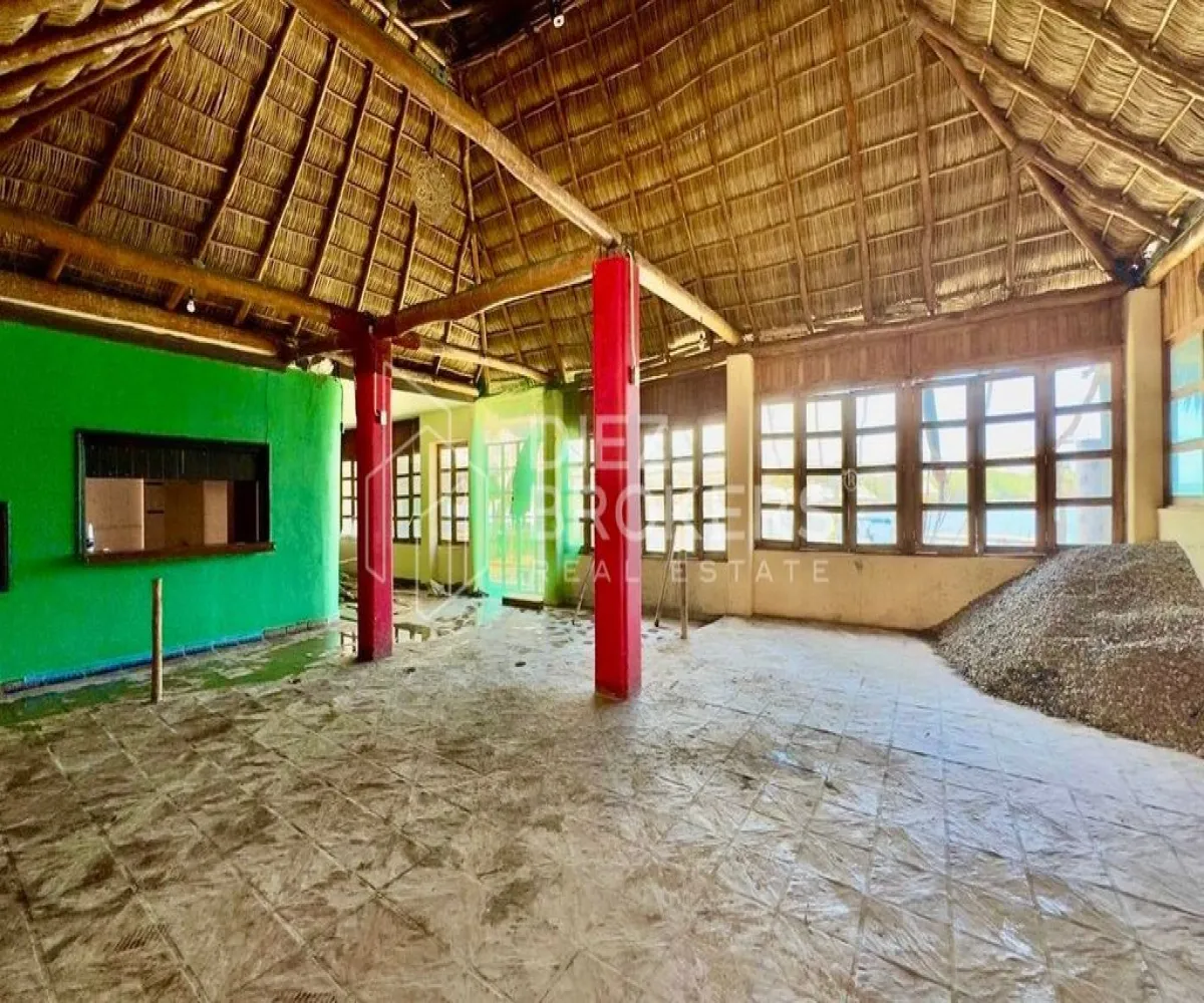 Local En Venta,Barra De Navidad,Av. Veracruz 12, Cihuatlán, Jalisco 48987,1 Baño,Av. Veracruz ,1,pqZ6qGq Local En Venta,Barra De Navidad,Av. Veracruz 12, Cihuatlán, Jalisco 48987,1 Baño,Av. Veracruz ,1,pqZ6qGq