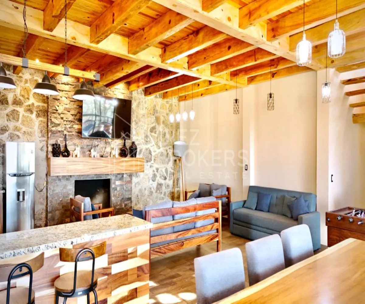 Casa En Venta,Mazamitla Centro,Pisani 4, Mazamitla, Jalisco 49500, 1 Cuarto,1 Baño,Pisani ,1,pvh2jBI