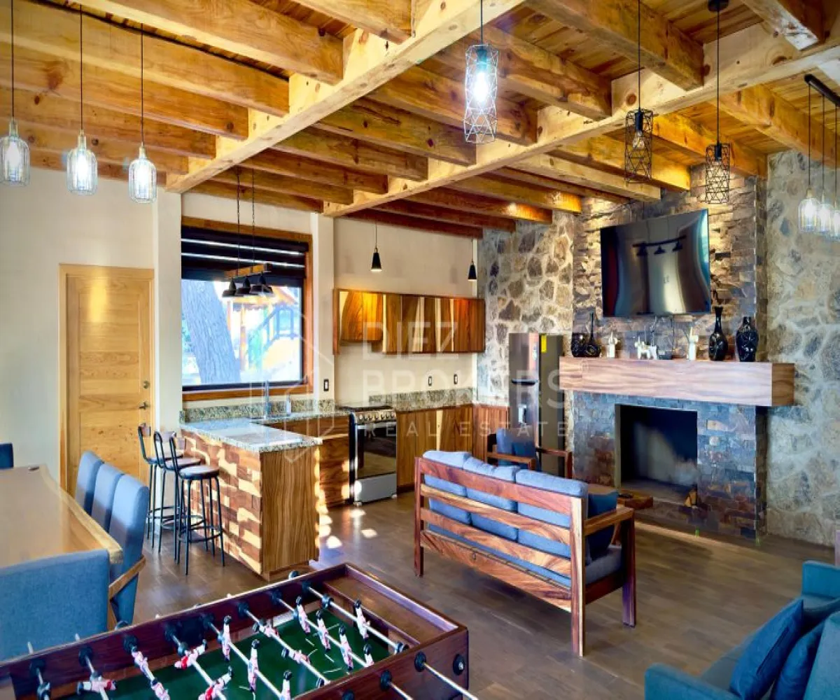 Casa En Venta,Mazamitla Centro,Pisani 4, Mazamitla, Jalisco 49500, 1 Cuarto,1 Baño,Pisani ,1,pvh2jBI