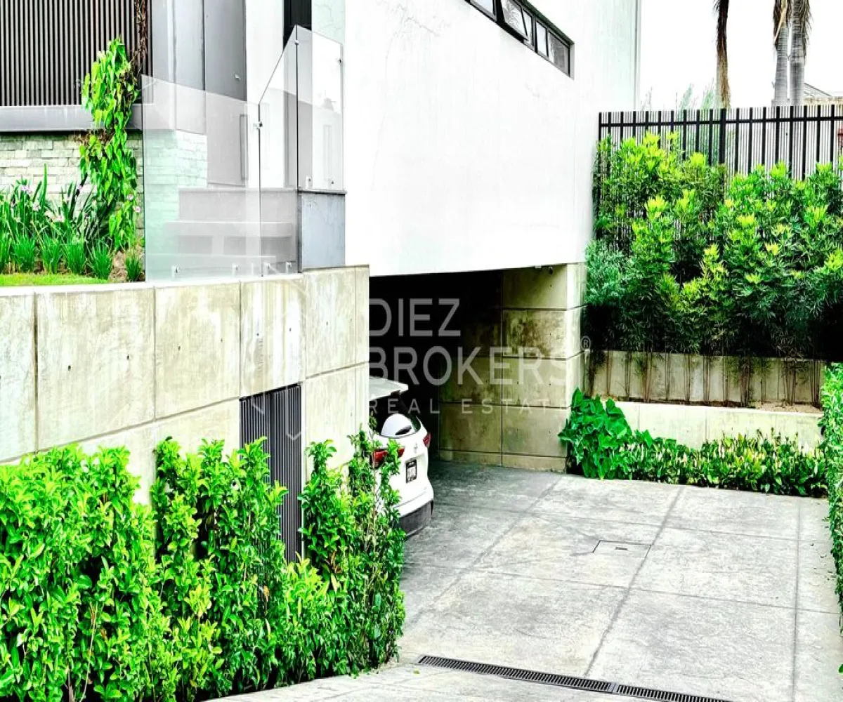 Casa En Venta,Fracc Colinas El Centinela,Prolongacion Rio Blanco 4100, Zapopan, Jalisco 45132, 4 Habitaciones,4 Baños,Prolongacion Rio Blanco ,1,pz9zmAc Casa En Venta,Fracc Colinas El Centinela,Prolongacion Rio Blanco 4100, Zapopan, Jalisco 45132, 4 Habitaciones,4 Baños,Prolongacion Rio Blanco ,1,pz9zmAc