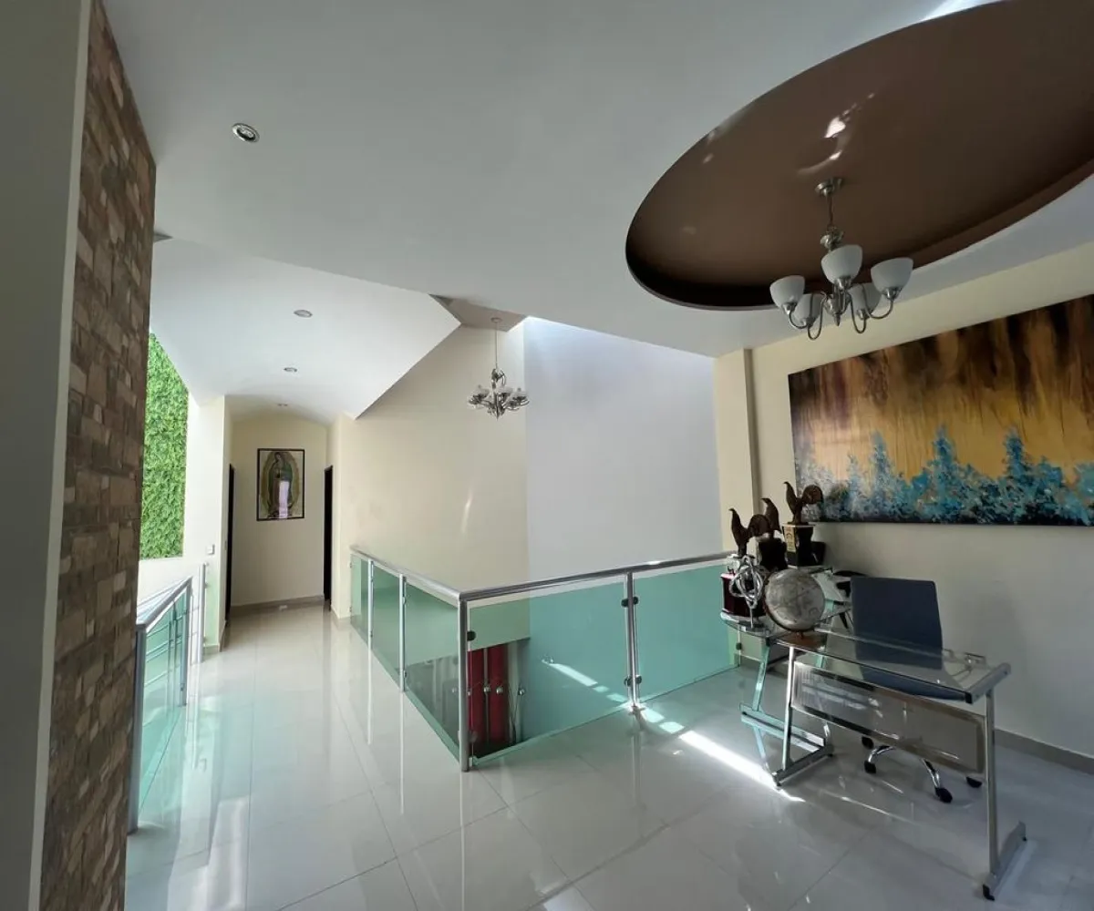 Casa En Venta,Sagrado Corazón,Calle Hidalgo 223, Zapotlanejo, Jalisco 45430, 3 Habitaciones,3 Baños,Calle Hidalgo,2,p5OSTSN Casa En Venta,Sagrado Corazón,Calle Hidalgo 223, Zapotlanejo, Jalisco 45430, 3 Habitaciones,3 Baños,Calle Hidalgo,2,p5OSTSN