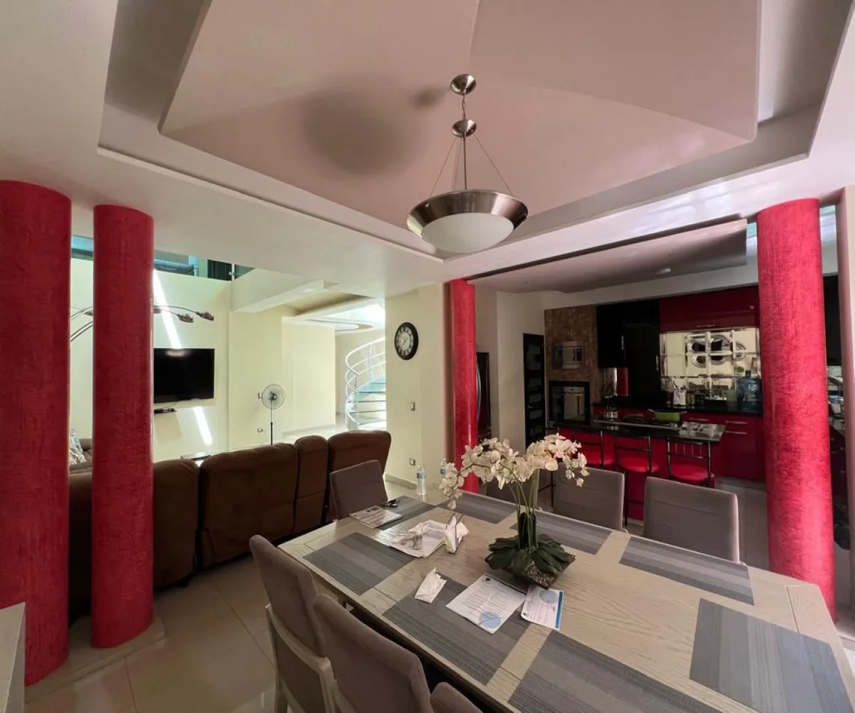 Casa En Venta,Sagrado Corazón,Calle Hidalgo 223, Zapotlanejo, Jalisco 45430, 3 Habitaciones,3 Baños,Calle Hidalgo,2,p5OSTSN Casa En Venta,Sagrado Corazón,Calle Hidalgo 223, Zapotlanejo, Jalisco 45430, 3 Habitaciones,3 Baños,Calle Hidalgo,2,p5OSTSN