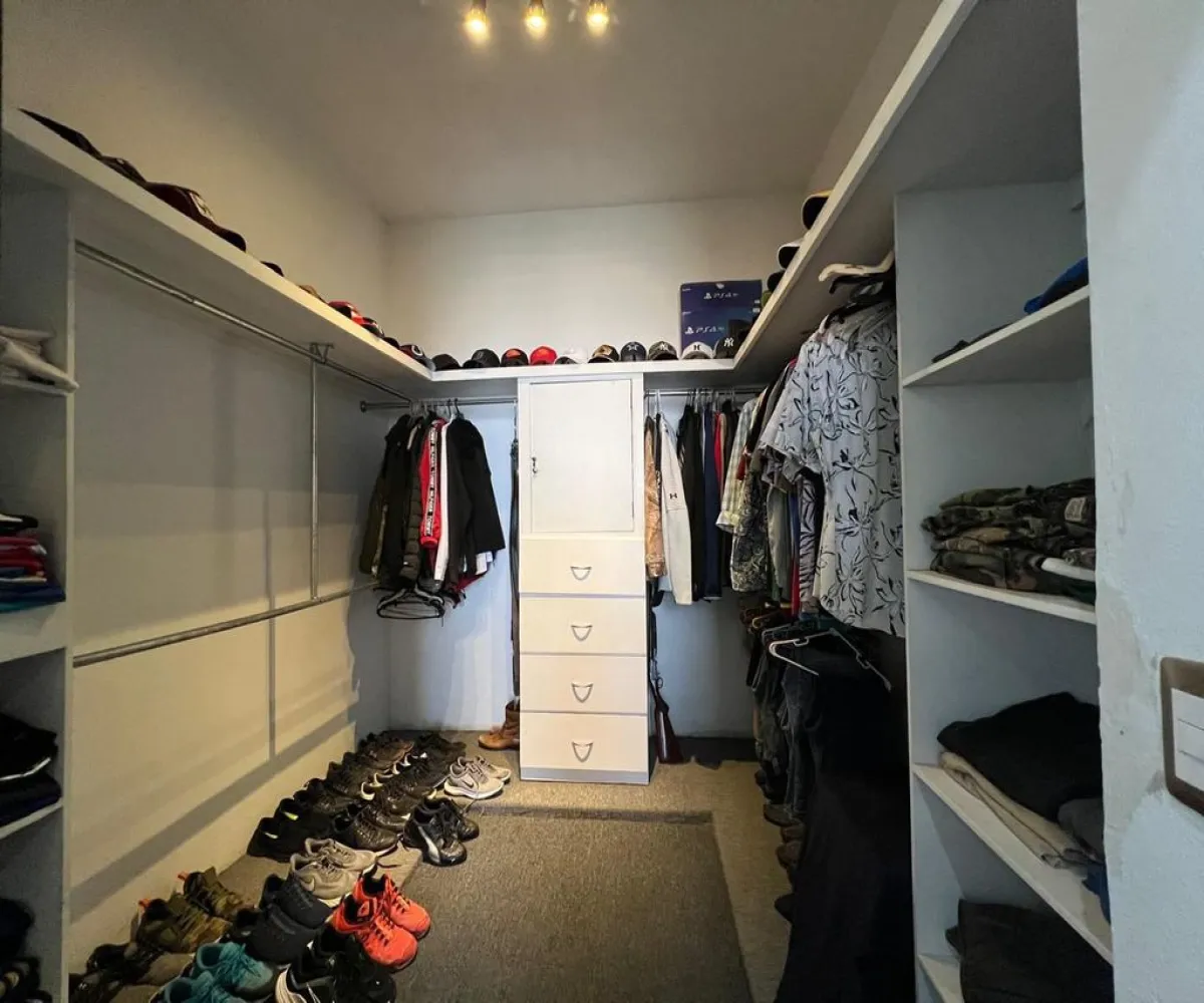 Casa En Venta,Sagrado Corazón,Calle Hidalgo 223, Zapotlanejo, Jalisco 45430, 3 Habitaciones,3 Baños,Calle Hidalgo,2,p5OSTSN Casa En Venta,Sagrado Corazón,Calle Hidalgo 223, Zapotlanejo, Jalisco 45430, 3 Habitaciones,3 Baños,Calle Hidalgo,2,p5OSTSN