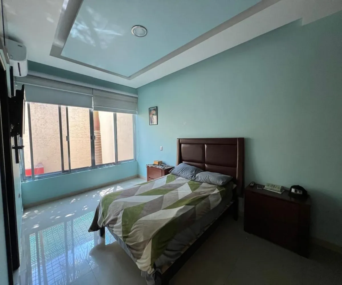 Casa En Venta,Sagrado Corazón,Calle Hidalgo 223, Zapotlanejo, Jalisco 45430, 3 Habitaciones,3 Baños,Calle Hidalgo,2,p5OSTSN Casa En Venta,Sagrado Corazón,Calle Hidalgo 223, Zapotlanejo, Jalisco 45430, 3 Habitaciones,3 Baños,Calle Hidalgo,2,p5OSTSN