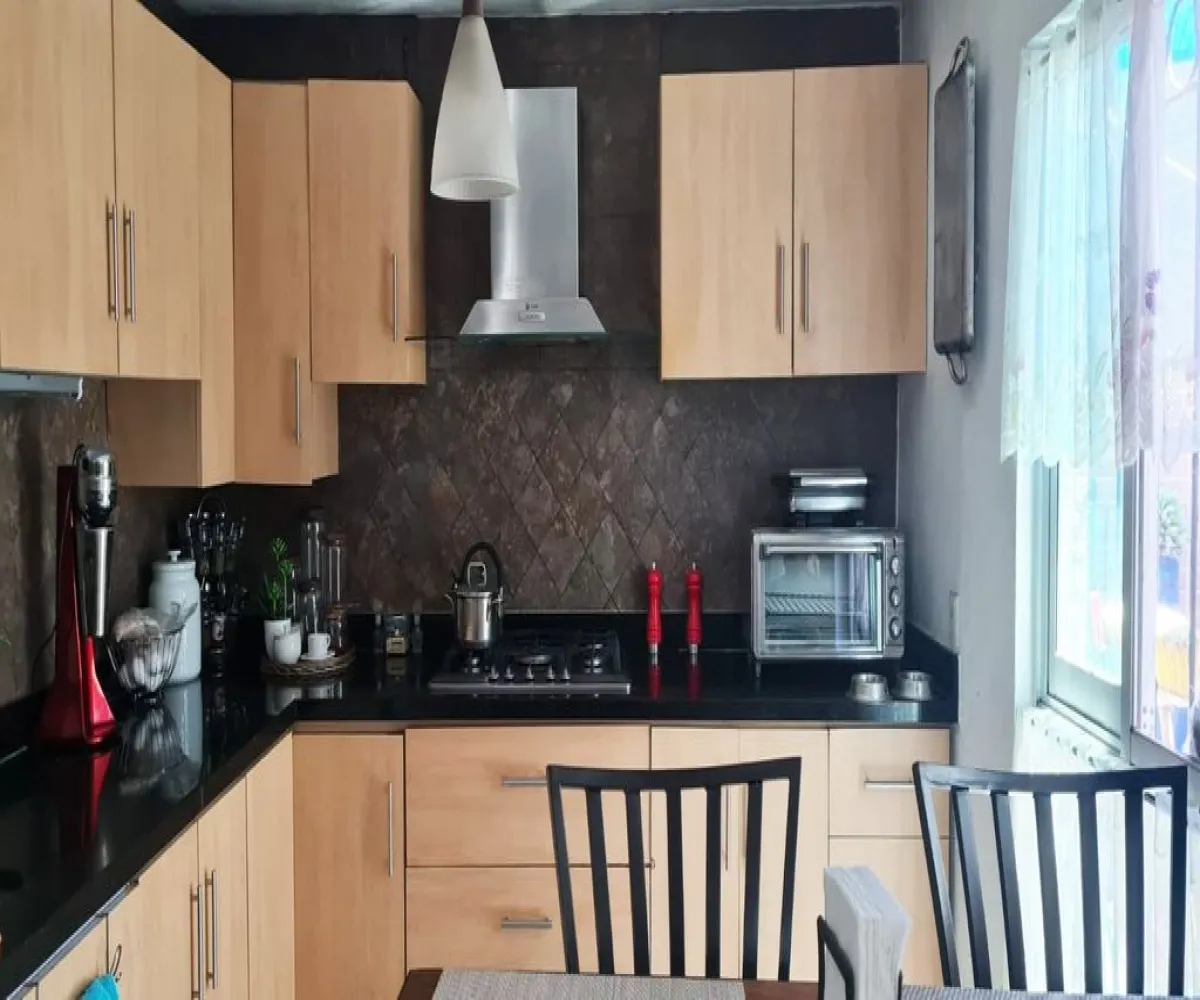 Casa En Venta,San Sebastianito,Bosque La Primavera 65 Álamos 4, San Pedro Tlaquepaque, Jalisco 45601, 4 Habitaciones,2 Baños,Bosque La Primavera,3,pQC4isG Casa En Venta,San Sebastianito,Bosque La Primavera 65 Álamos 4, San Pedro Tlaquepaque, Jalisco 45601, 4 Habitaciones,2 Baños,Bosque La Primavera,3,pQC4isG