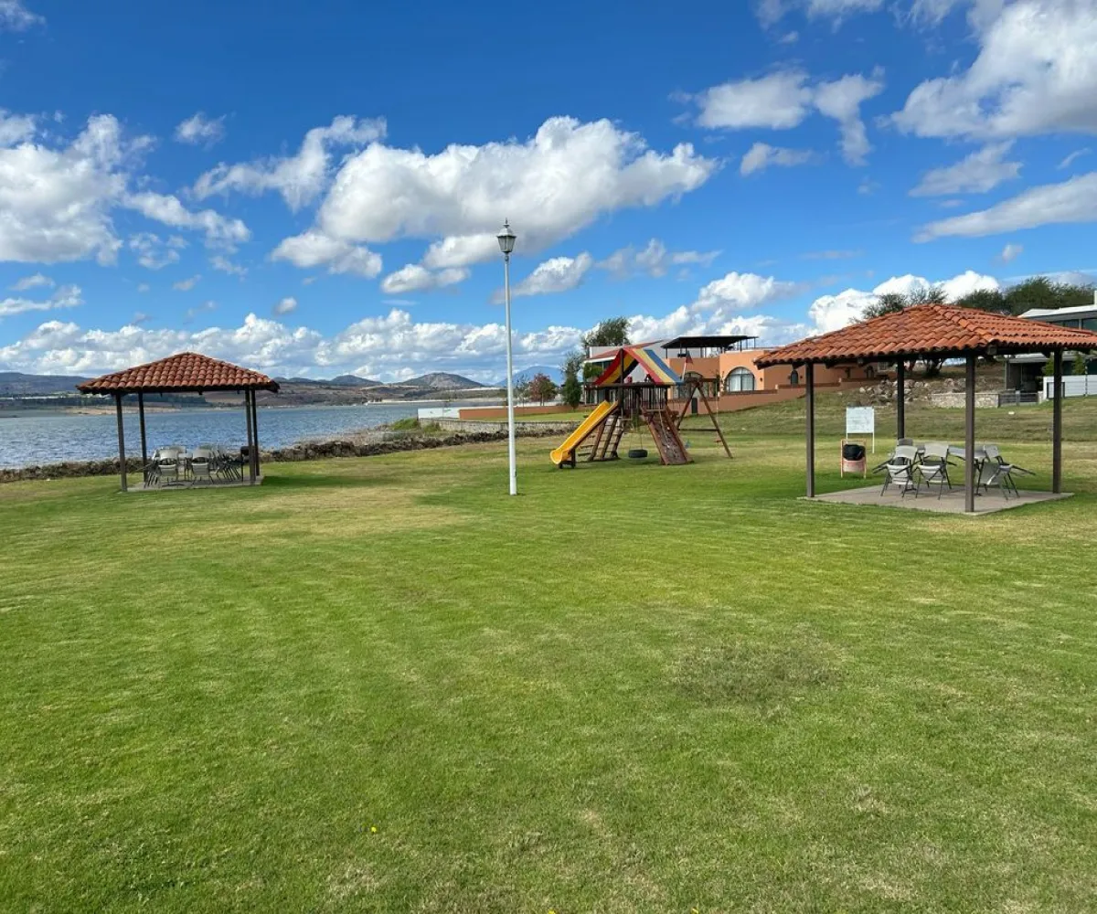 Terreno En Venta,San Pedro Valencia,Lote 7 S/N Mz. 7, Acatlán de Juárez, Jalisco 45723,Lote 7,pmDEynU Terreno En Venta,San Pedro Valencia,Lote 7 S/N Mz. 7, Acatlán de Juárez, Jalisco 45723,Lote 7,pmDEynU