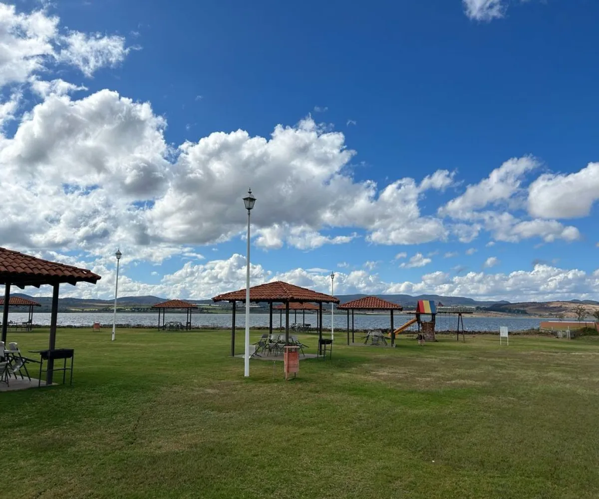 Terreno En Venta,San Pedro Valencia,Lote 7 S/N Mz. 7, Acatlán de Juárez, Jalisco 45723,Lote 7,pmDEynU Terreno En Venta,San Pedro Valencia,Lote 7 S/N Mz. 7, Acatlán de Juárez, Jalisco 45723,Lote 7,pmDEynU