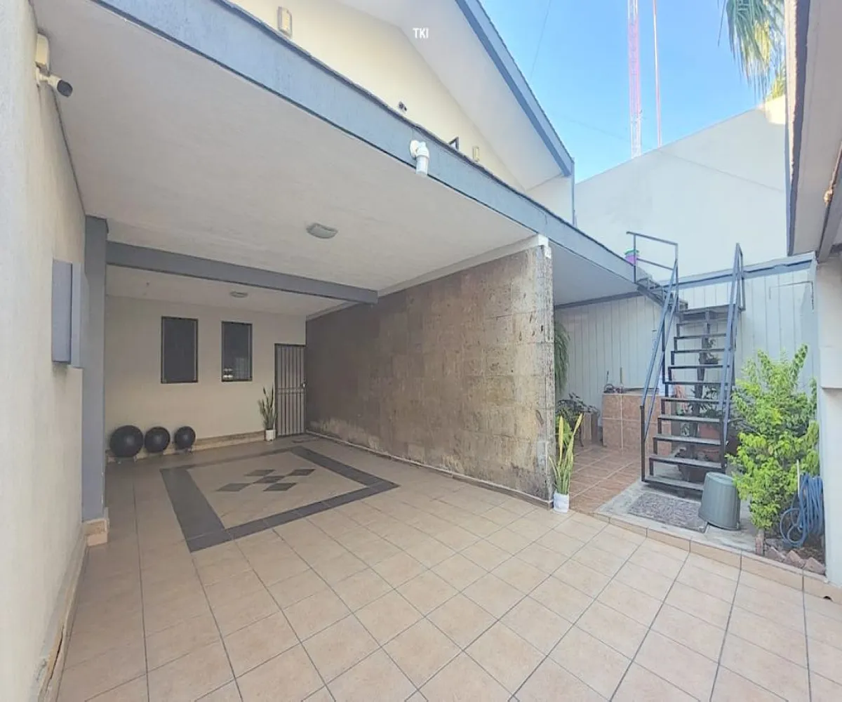 Casa En Venta,El Retiro,Calle Monte de las Ánimas 720, Guadalajara, Jalisco 44280, 5 Habitaciones,4 Baños,Calle Monte de las Ánimas,3,pTXLNGt Casa En Venta,El Retiro,Calle Monte de las Ánimas 720, Guadalajara, Jalisco 44280, 5 Habitaciones,4 Baños,Calle Monte de las Ánimas,3,pTXLNGt
