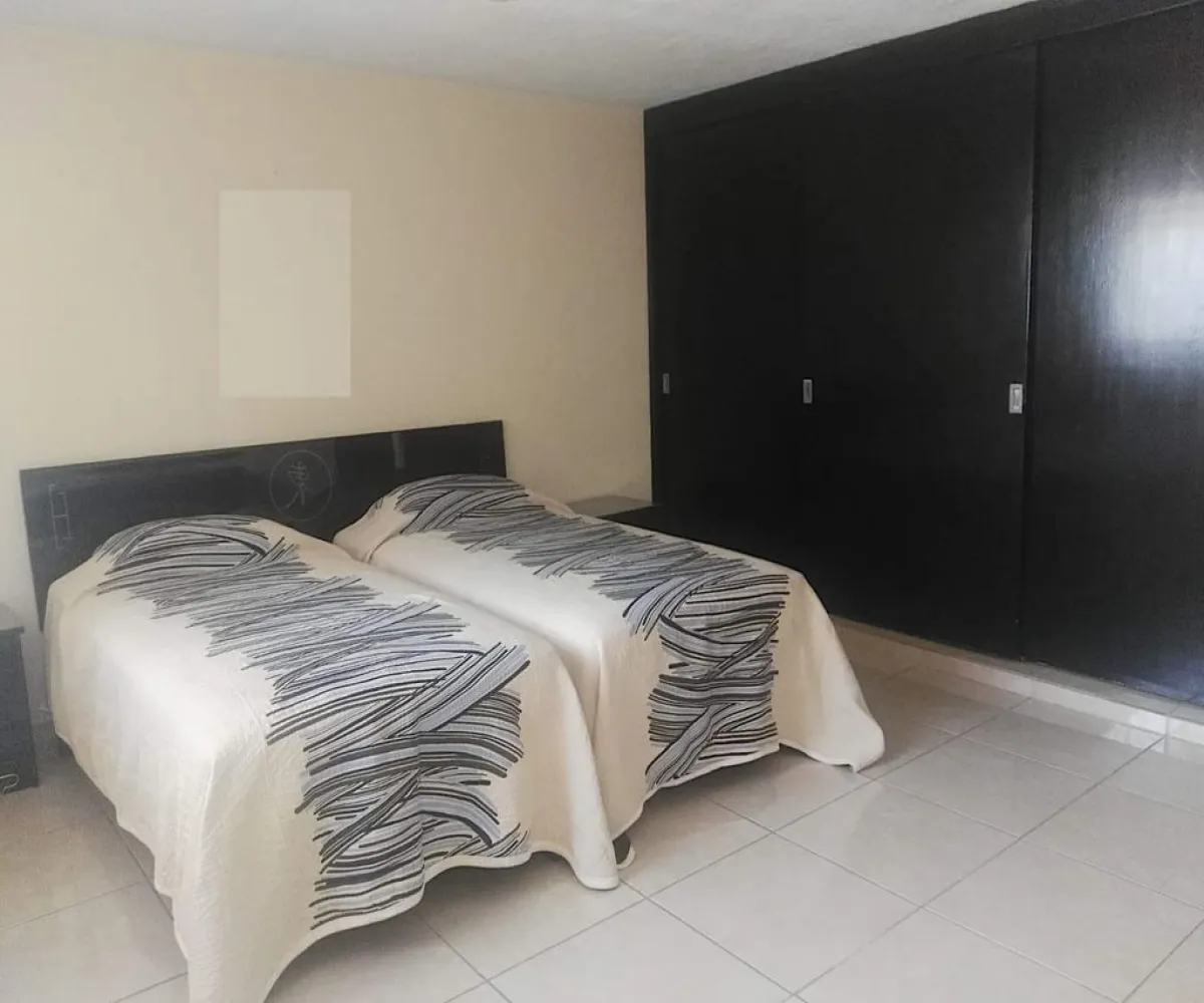 Casa En Venta,El Retiro,Calle Monte de las Ánimas 720, Guadalajara, Jalisco 44280, 5 Habitaciones,4 Baños,Calle Monte de las Ánimas,3,pTXLNGt Casa En Venta,El Retiro,Calle Monte de las Ánimas 720, Guadalajara, Jalisco 44280, 5 Habitaciones,4 Baños,Calle Monte de las Ánimas,3,pTXLNGt