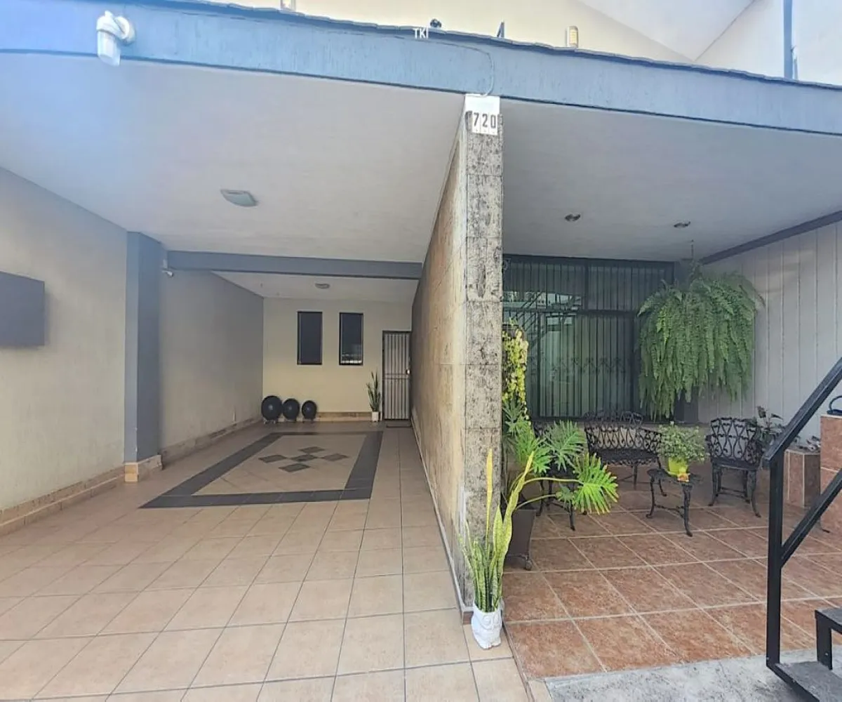 Casa En Venta,El Retiro,Calle Monte de las Ánimas 720, Guadalajara, Jalisco 44280, 5 Habitaciones,4 Baños,Calle Monte de las Ánimas,3,pTXLNGt Casa En Venta,El Retiro,Calle Monte de las Ánimas 720, Guadalajara, Jalisco 44280, 5 Habitaciones,4 Baños,Calle Monte de las Ánimas,3,pTXLNGt