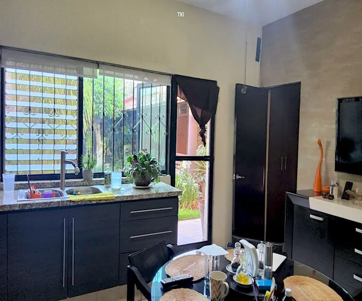 Casa En Venta,El Retiro,Calle Monte de las Ánimas 720, Guadalajara, Jalisco 44280, 5 Habitaciones,4 Baños,Calle Monte de las Ánimas,3,pTXLNGt Casa En Venta,El Retiro,Calle Monte de las Ánimas 720, Guadalajara, Jalisco 44280, 5 Habitaciones,4 Baños,Calle Monte de las Ánimas,3,pTXLNGt