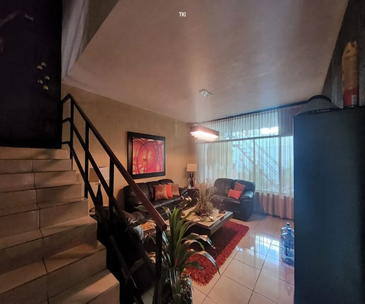 Casa En Venta,El Retiro,Calle Monte de las Ánimas 720, Guadalajara, Jalisco 44280, 5 Habitaciones,4 Baños,Calle Monte de las Ánimas,3,pTXLNGt Casa En Venta,El Retiro,Calle Monte de las Ánimas 720, Guadalajara, Jalisco 44280, 5 Habitaciones,4 Baños,Calle Monte de las Ánimas,3,pTXLNGt