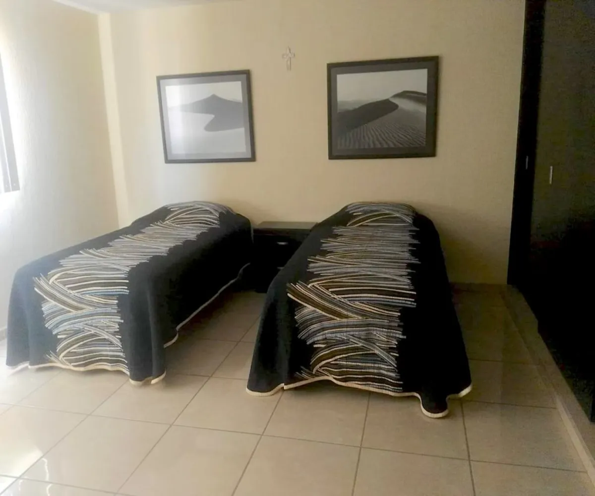 Casa En Venta,El Retiro,Calle Monte de las Ánimas 720, Guadalajara, Jalisco 44280, 5 Habitaciones,4 Baños,Calle Monte de las Ánimas,3,pTXLNGt Casa En Venta,El Retiro,Calle Monte de las Ánimas 720, Guadalajara, Jalisco 44280, 5 Habitaciones,4 Baños,Calle Monte de las Ánimas,3,pTXLNGt