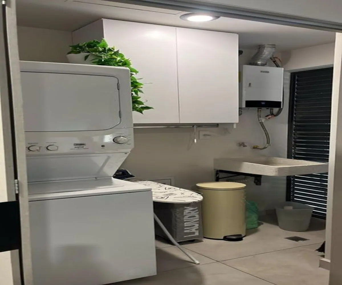 Departamento En Renta,Arcos Vallarta,Avenida José María Morelos 2236, Guadalajara, Jalisco 44130, 2 Habitaciones,2 Baños,Avenida José María Morelos,1,p22pyeq