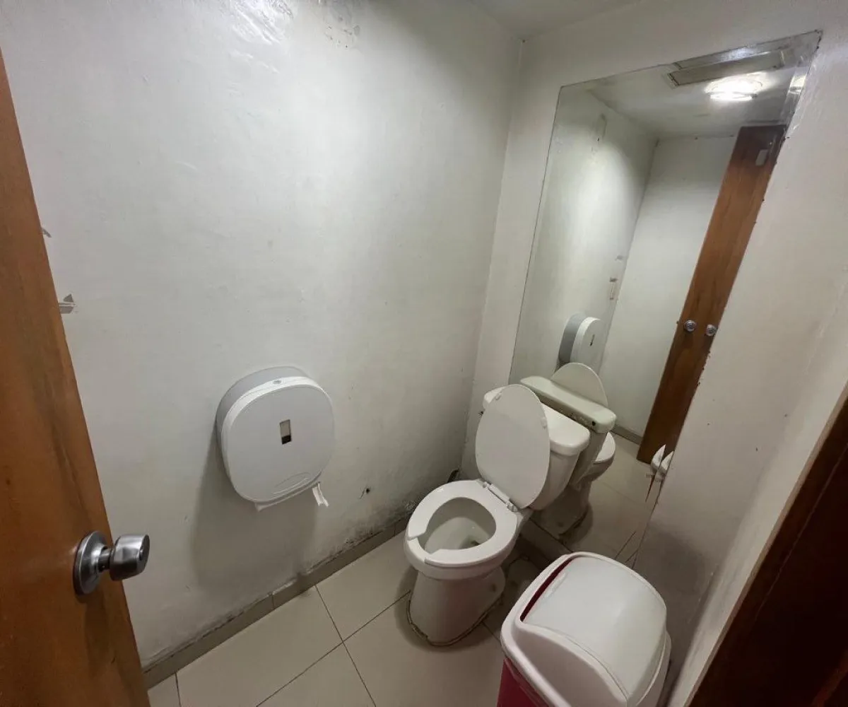 Local En Venta,Fracc Ciudad Del Sol,Avenida Adolfo López Mateos Sur 2375, Zapopan, Jalisco 45050,Avenida Adolfo López Mateos Sur,1,pelWhRb Local En Venta,Fracc Ciudad Del Sol,Avenida Adolfo López Mateos Sur 2375, Zapopan, Jalisco 45050,Avenida Adolfo López Mateos Sur,1,pelWhRb