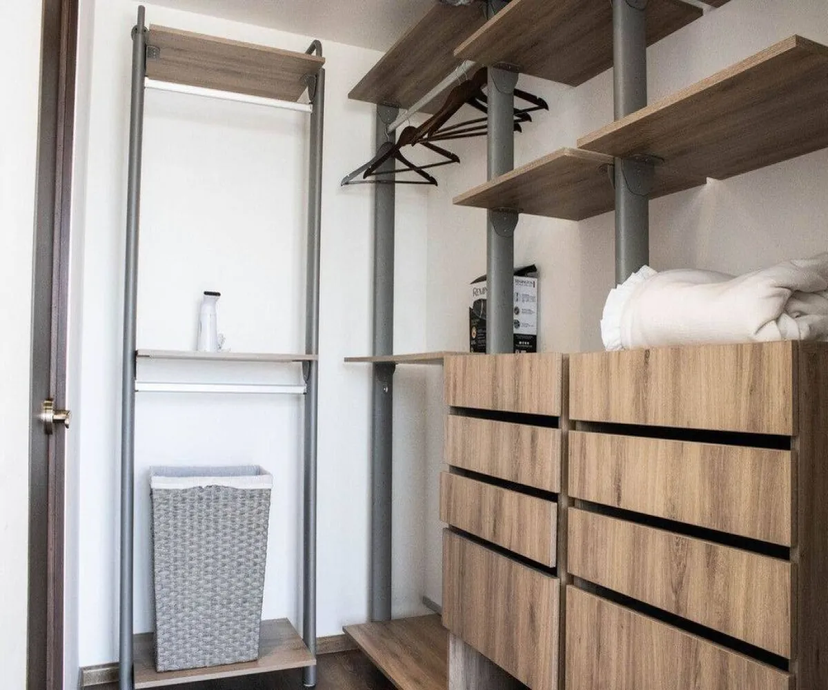 Departamento En Venta,Puerta del Valle,Periferico Norte 1066, Zapopan, Jalisco 45101, 3 Habitaciones,2 Baños,Periferico Norte,1,pPZ3XcF