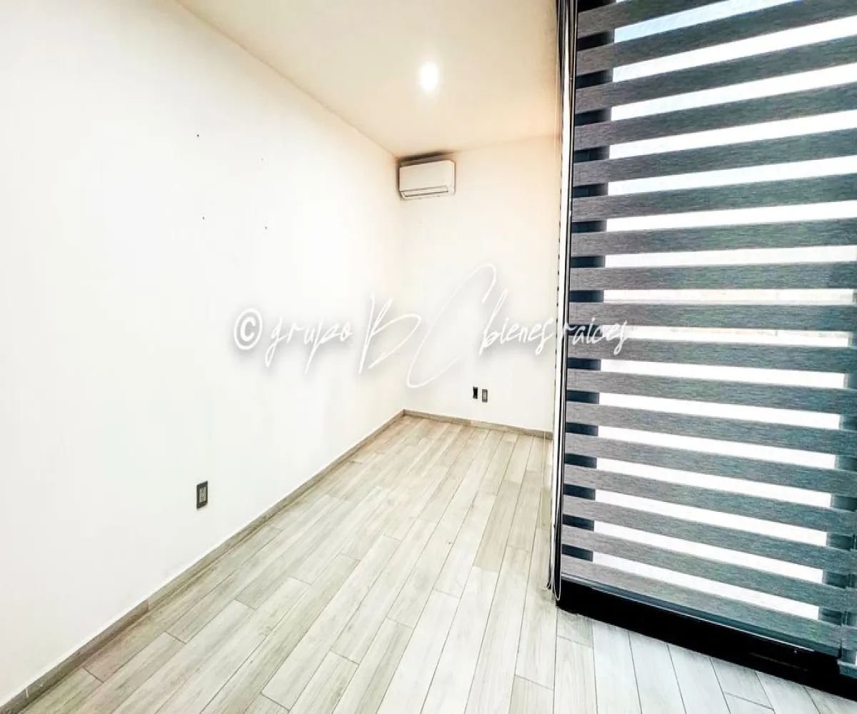 Casa En Venta,Parques Vallarta,Avenida de la primavera 1818 38, Zapopan, Jalisco 45134, 5 Habitaciones,4 Baños,Avenida de la primavera,3,pV8STNI Casa En Venta,Parques Vallarta,Avenida de la primavera 1818 38, Zapopan, Jalisco 45134, 5 Habitaciones,4 Baños,Avenida de la primavera,3,pV8STNI