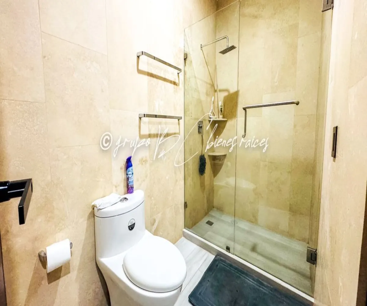 Casa En Venta,Parques Vallarta,Avenida de la primavera 1818 38, Zapopan, Jalisco 45134, 5 Habitaciones,4 Baños,Avenida de la primavera,3,pV8STNI Casa En Venta,Parques Vallarta,Avenida de la primavera 1818 38, Zapopan, Jalisco 45134, 5 Habitaciones,4 Baños,Avenida de la primavera,3,pV8STNI