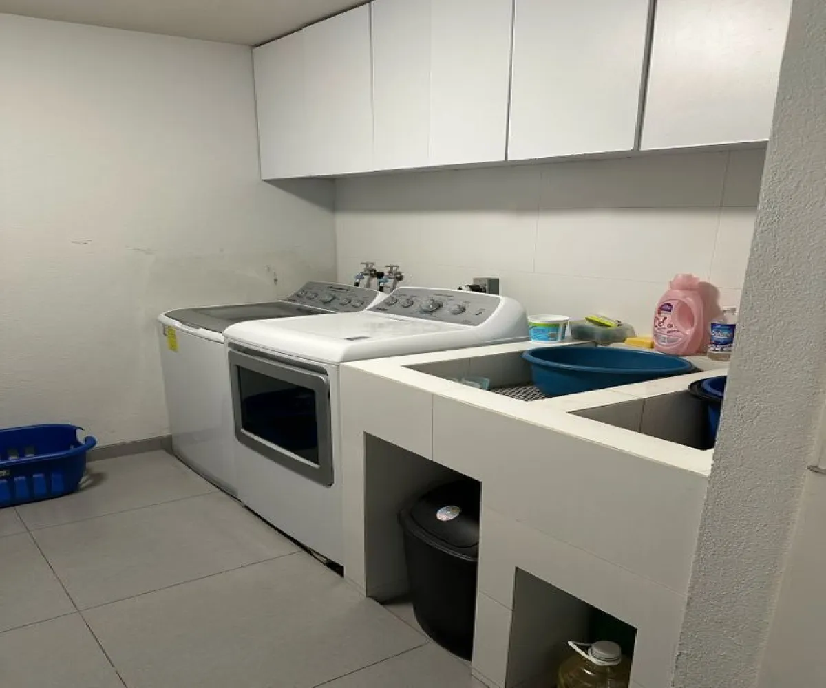 Casa En Venta,Valle Real,Paseo Valle Real 3000 20, Zapopan, Jalisco 45019, 4 Habitaciones,4 Baños,Paseo Valle Real,1,pPkFQxH Casa En Venta,Valle Real,Paseo Valle Real 3000 20, Zapopan, Jalisco 45019, 4 Habitaciones,4 Baños,Paseo Valle Real,1,pPkFQxH