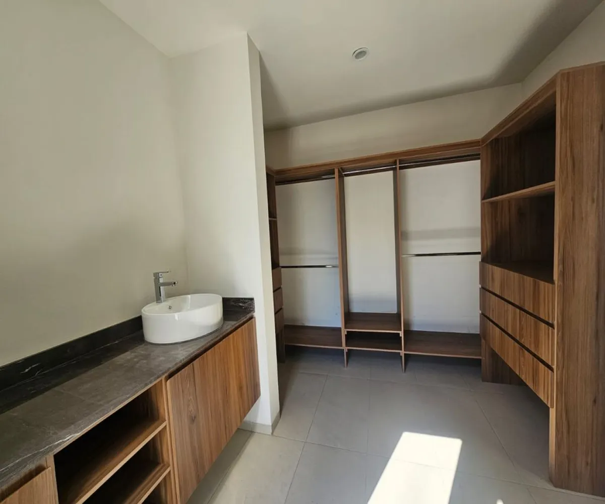 Casa En Venta,Coto Castaños,Calle Palmira 1236 55, Zapopan, Jalisco 45134, 4 Habitaciones,3 Baños,Calle Palmira,1,pmeTCBb Casa En Venta,Coto Castaños,Calle Palmira 1236 55, Zapopan, Jalisco 45134, 4 Habitaciones,3 Baños,Calle Palmira,1,pmeTCBb