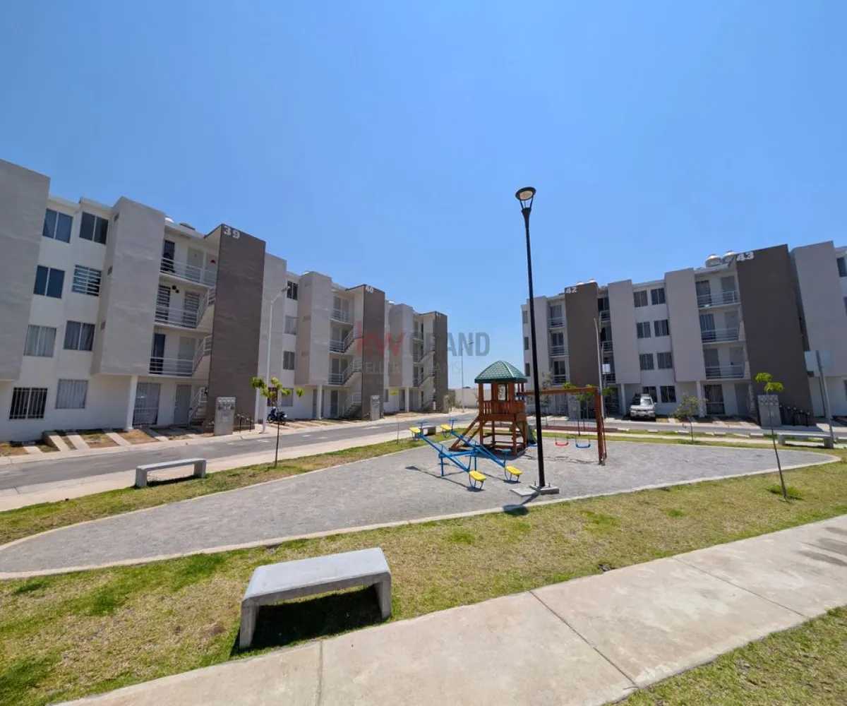 Departamento En Venta,tesistan ,c hidalgo 206 santa lucia Tesistán 206 40, Zapopan, Jalisco 45200, 2 Habitaciones,1 Baño,c hidalgo 206 santa lucia Tesistán,1,pTaSxkW Departamento En Venta,tesistan ,c hidalgo 206 santa lucia Tesistán 206 40, Zapopan, Jalisco 45200, 2 Habitaciones,1 Baño,c hidalgo 206 santa lucia Tesistán,1,pTaSxkW