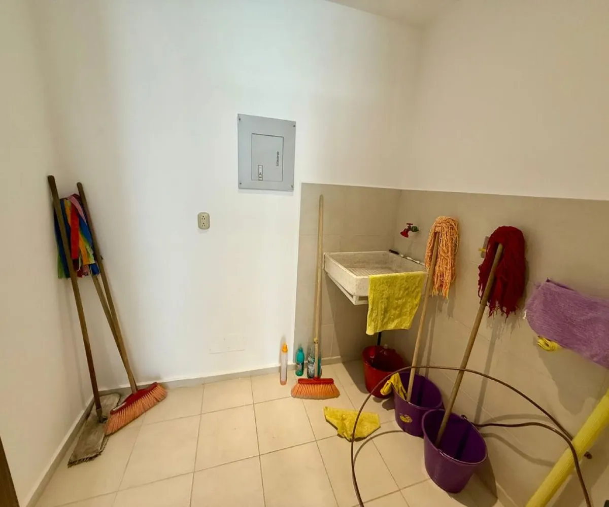 Departamento En Venta,Puerta del Valle,Avenida Periférico Poniente Manuel Gómez Morin 1066, Zapopan, Jalisco 45136, 3 Habitaciones,2 Baños,Avenida Periférico Poniente Manuel Gómez Morin,1,p1XwS0y Departamento En Venta,Puerta del Valle,Avenida Periférico Poniente Manuel Gómez Morin 1066, Zapopan, Jalisco 45136, 3 Habitaciones,2 Baños,Avenida Periférico Poniente Manuel Gómez Morin,1,p1XwS0y