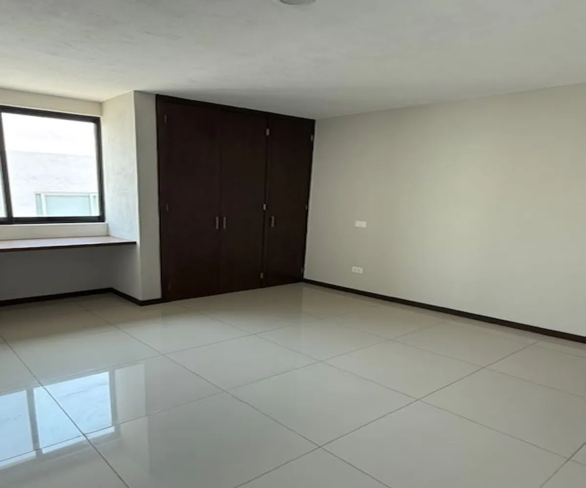 Casa En Venta,Paseo Solares 1632 100, Zapopan, Jalisco 45134, 3 Habitaciones,3 Baños,Paseo Solares,3,ptGzANa