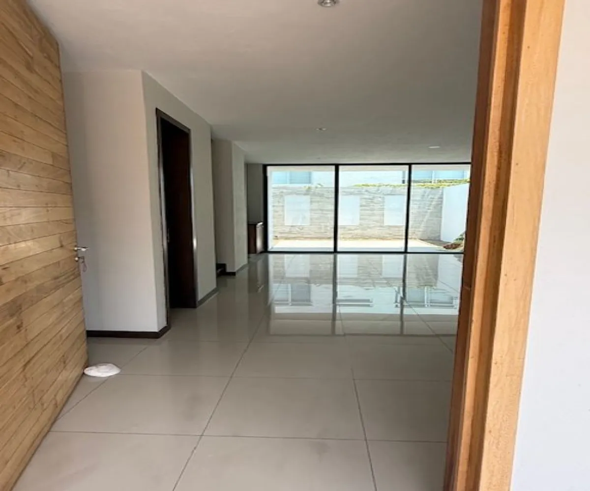 Casa En Venta,Paseo Solares 1632 100, Zapopan, Jalisco 45134, 3 Habitaciones,3 Baños,Paseo Solares,3,ptGzANa