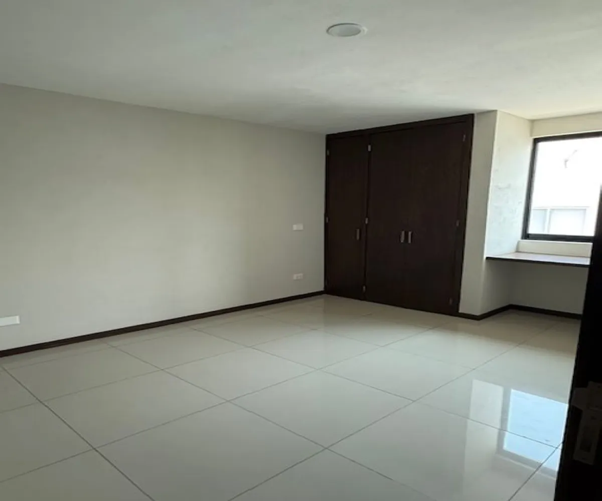 Casa En Venta,Paseo Solares 1632 100, Zapopan, Jalisco 45134, 3 Habitaciones,3 Baños,Paseo Solares,3,ptGzANa