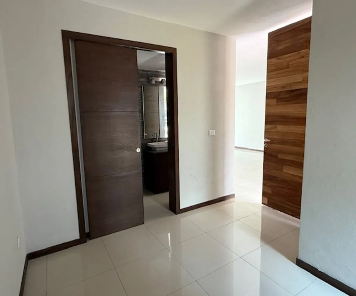 Casa En Venta,Paseo Solares 1632 100, Zapopan, Jalisco 45134, 3 Habitaciones,3 Baños,Paseo Solares,3,ptGzANa