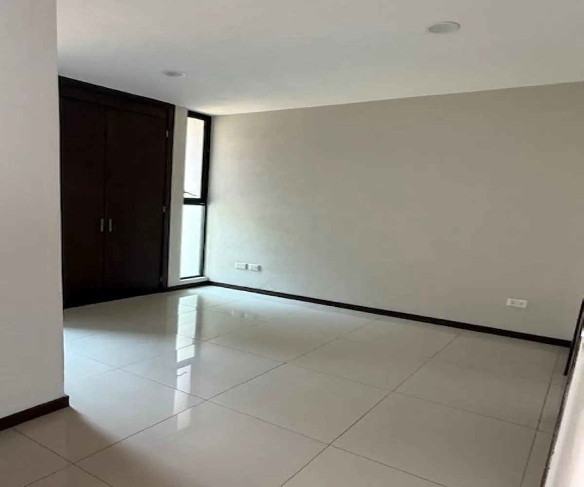 Casa En Venta,Paseo Solares 1632 100, Zapopan, Jalisco 45134, 3 Habitaciones,3 Baños,Paseo Solares,3,ptGzANa