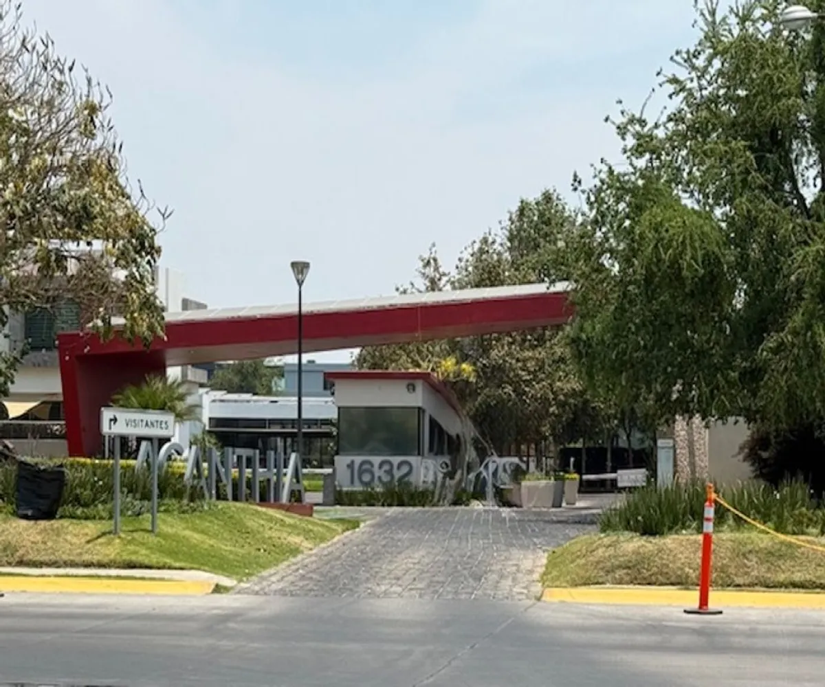 Casa En Venta,Paseo Solares 1632 100, Zapopan, Jalisco 45134, 3 Habitaciones,3 Baños,Paseo Solares,3,ptGzANa