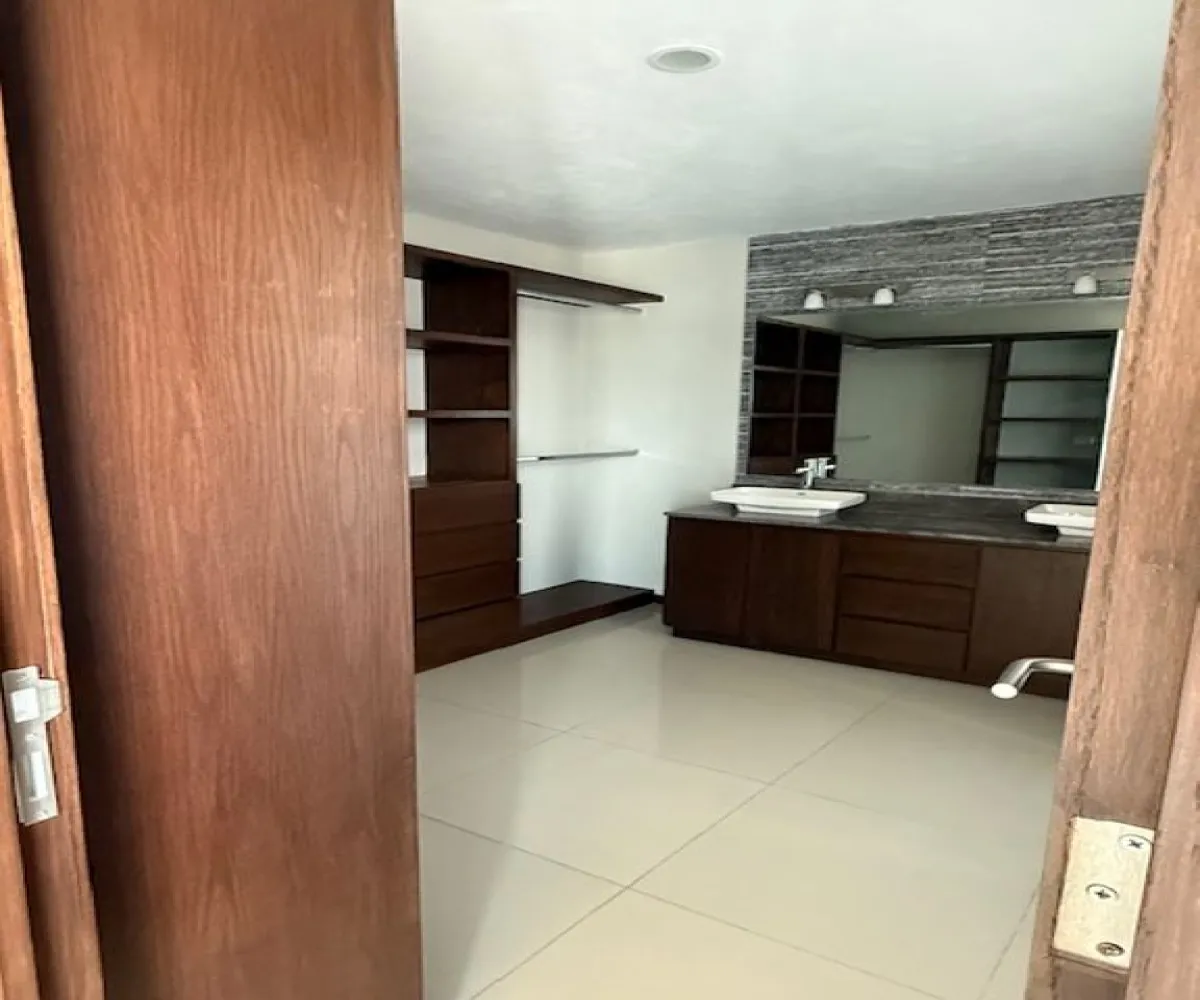 Casa En Venta,Paseo Solares 1632 100, Zapopan, Jalisco 45134, 3 Habitaciones,3 Baños,Paseo Solares,3,ptGzANa