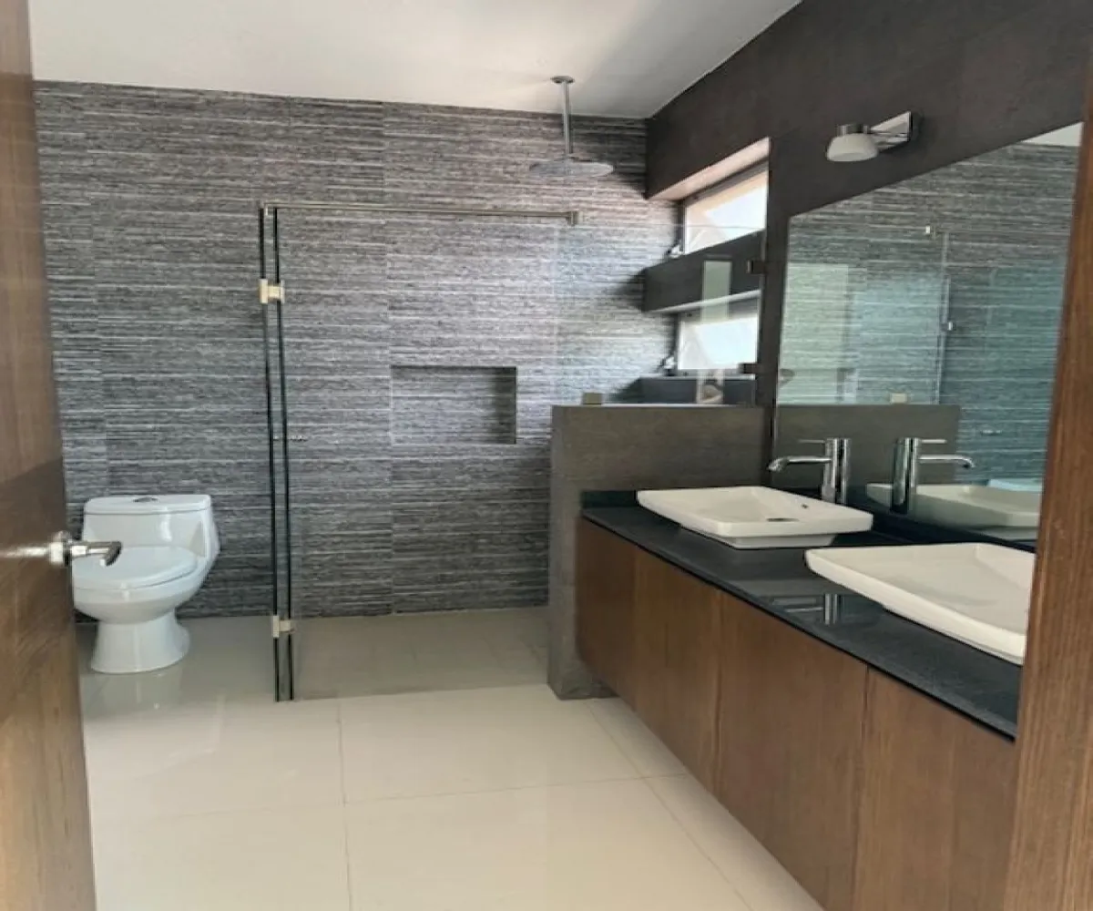 Casa En Venta,Solares,Paseo Solares 1632 52, Zapopan, Jalisco 45134, 3 Habitaciones,3 Baños,Paseo Solares,1,pWvAzgA