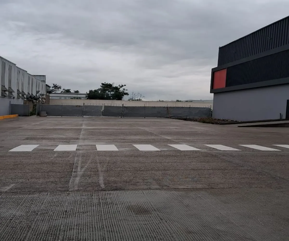 Industrial En Renta,Tesitan ,Avenida Río Tesistán s/n, Zapopan, Jalisco 45100,Avenida Río Tesistán,1,plxZopn Industrial En Renta,Tesitan ,Avenida Río Tesistán s/n, Zapopan, Jalisco 45100,Avenida Río Tesistán,1,plxZopn