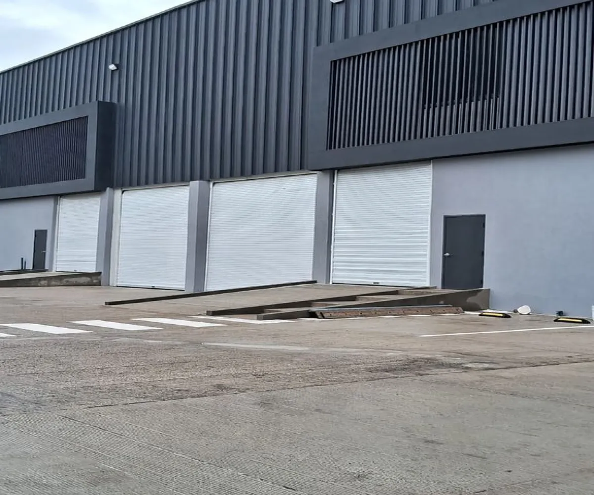 Industrial En Renta,Tesitan ,Avenida Río Tesistán s/n, Zapopan, Jalisco 45100,Avenida Río Tesistán,1,plxZopn Industrial En Renta,Tesitan ,Avenida Río Tesistán s/n, Zapopan, Jalisco 45100,Avenida Río Tesistán,1,plxZopn