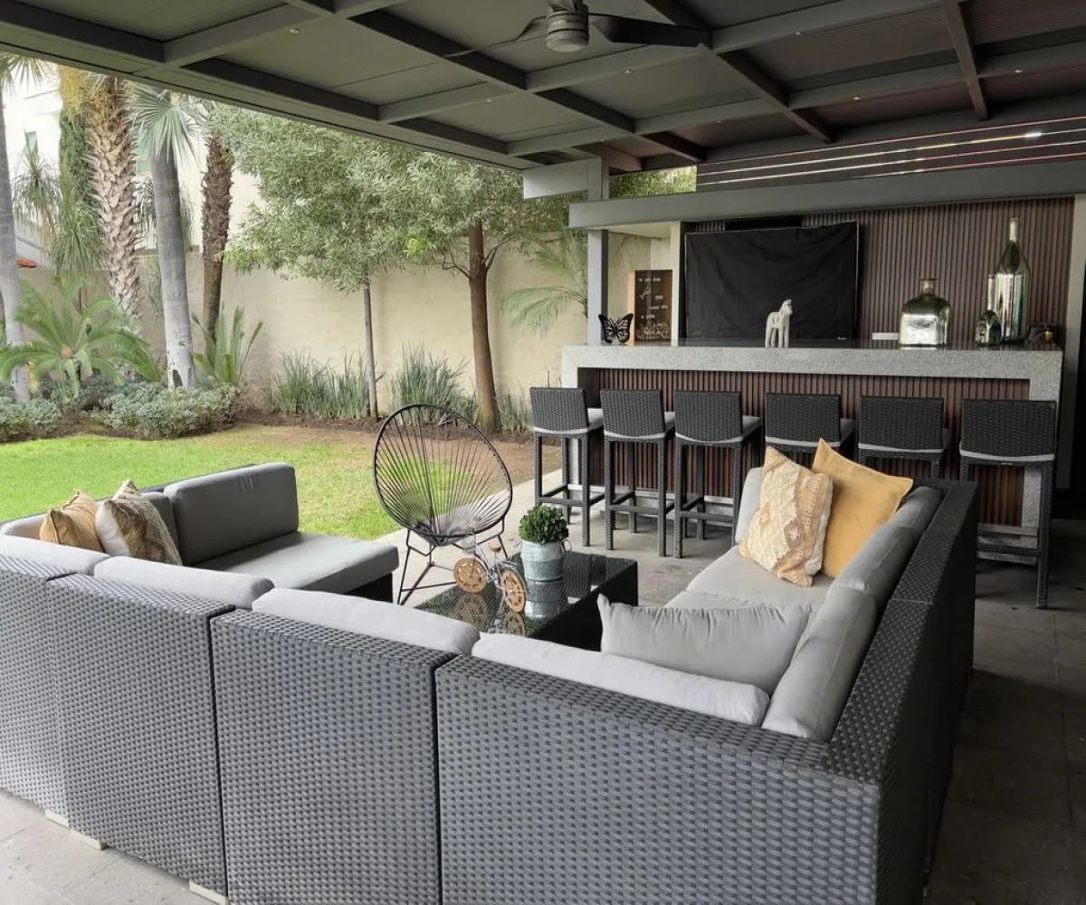 Casa En Venta,Jardín Real,Jardín de las Flores 216 Coto 6, Zapopan, Jalisco 45136, 3 Habitaciones,3 Baños,Jardín de las Flores,1,pqaPCGr