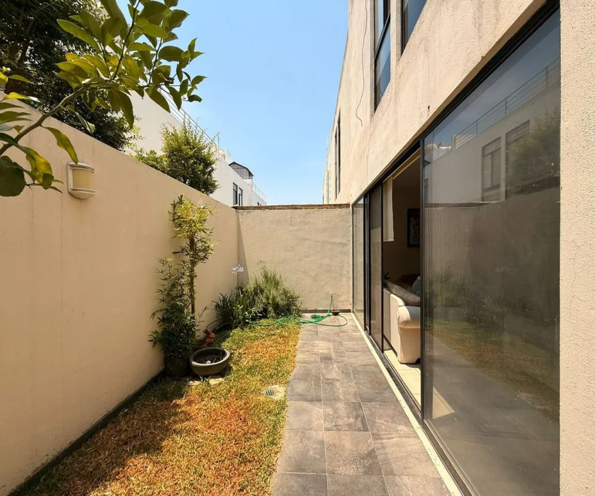 Casa En Venta,Residencial Las Grullas ,Vuelo de las grullas S/N, Tlajomulco de Zúñiga, Jalisco 45640, 4 Habitaciones,3 Baños,Vuelo de las grullas,3,pya5wxo Casa En Venta,Residencial Las Grullas ,Vuelo de las grullas S/N, Tlajomulco de Zúñiga, Jalisco 45640, 4 Habitaciones,3 Baños,Vuelo de las grullas,3,pya5wxo