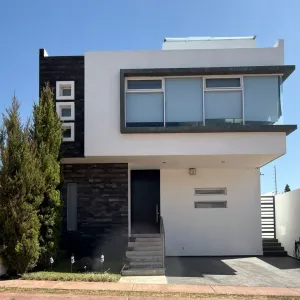 Casa En Renta,Los Gavilanes,Lopez Mateos 6900, Tlajomulco de Zúñiga, Jalisco 45645, 1 Cuarto,1 Baño,Lopez Mateos,1,pj3TgIf