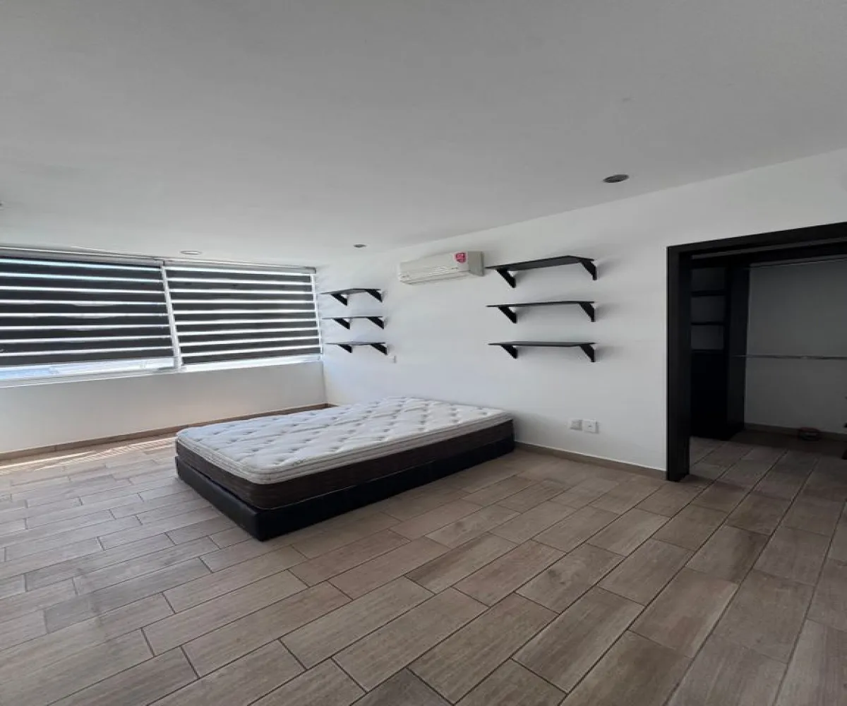 Casa En Renta,Los Gavilanes,Lopez Mateos 6900, Tlajomulco de Zúñiga, Jalisco 45645, 1 Cuarto,1 Baño,Lopez Mateos,1,pj3TgIf Casa En Renta,Los Gavilanes,Lopez Mateos 6900, Tlajomulco de Zúñiga, Jalisco 45645, 1 Cuarto,1 Baño,Lopez Mateos,1,pj3TgIf