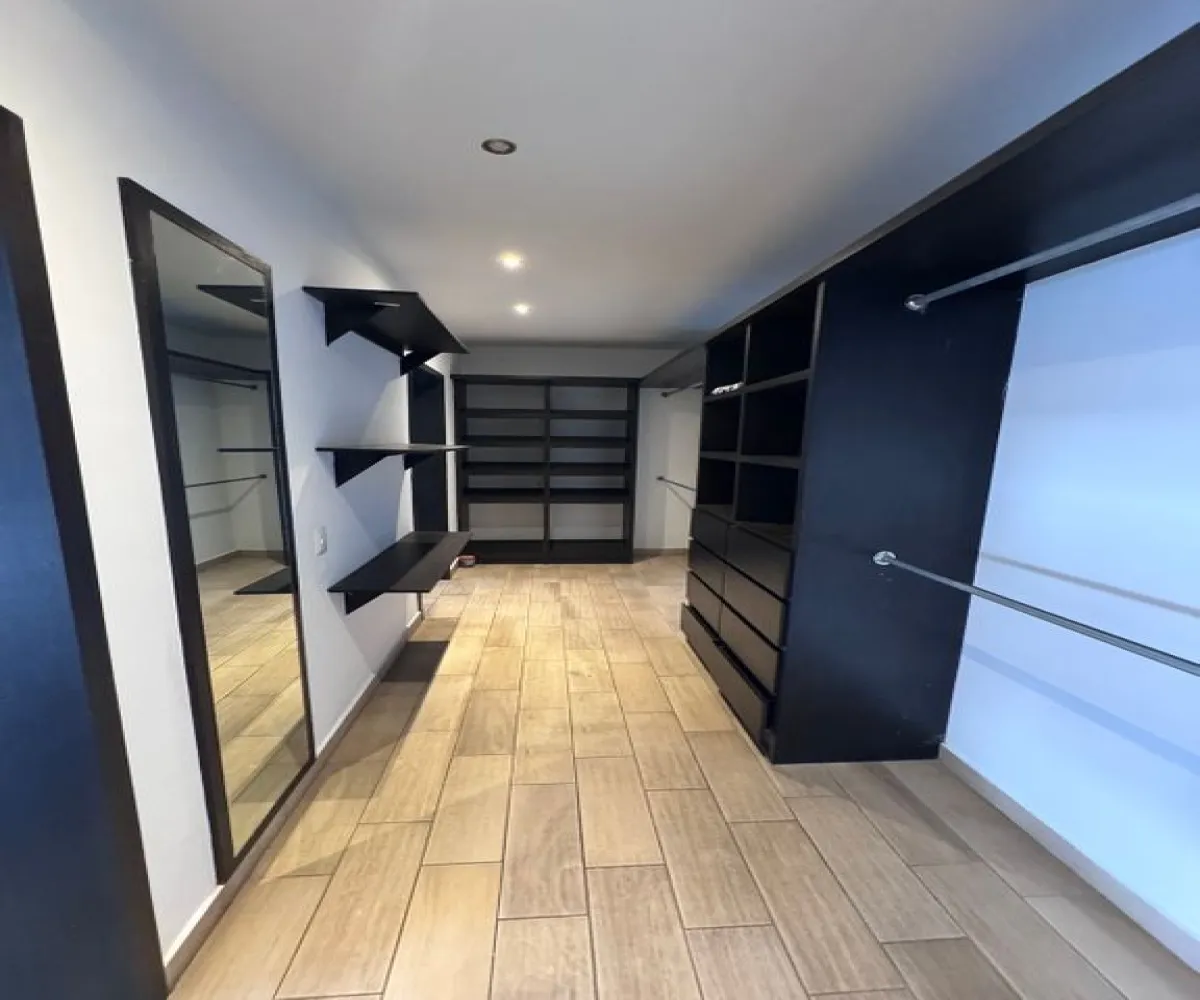 Casa En Renta,Los Gavilanes,Lopez Mateos 6900, Tlajomulco de Zúñiga, Jalisco 45645, 1 Cuarto,1 Baño,Lopez Mateos,1,pj3TgIf Casa En Renta,Los Gavilanes,Lopez Mateos 6900, Tlajomulco de Zúñiga, Jalisco 45645, 1 Cuarto,1 Baño,Lopez Mateos,1,pj3TgIf