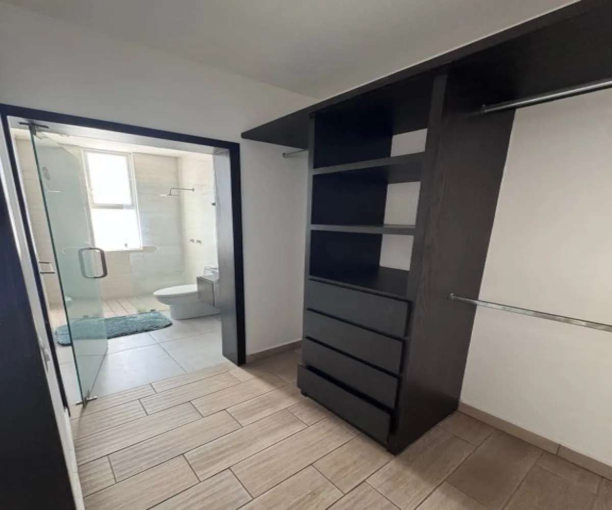 Casa En Renta,Los Gavilanes,Lopez Mateos 6900, Tlajomulco de Zúñiga, Jalisco 45645, 1 Cuarto,1 Baño,Lopez Mateos,1,pj3TgIf Casa En Renta,Los Gavilanes,Lopez Mateos 6900, Tlajomulco de Zúñiga, Jalisco 45645, 1 Cuarto,1 Baño,Lopez Mateos,1,pj3TgIf