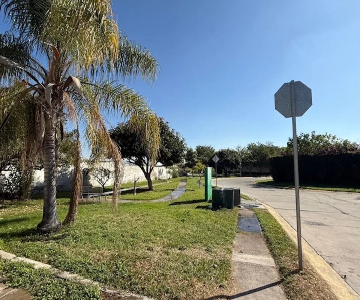 Terreno En Venta,Colonia San Gonzalo,Calle Bosques de San Gonzalo S/N, Zapopan, Jalisco 45134,Calle Bosques de San Gonzalo,p8h7YiW Terreno En Venta,Colonia San Gonzalo,Calle Bosques de San Gonzalo S/N, Zapopan, Jalisco 45134,Calle Bosques de San Gonzalo,p8h7YiW