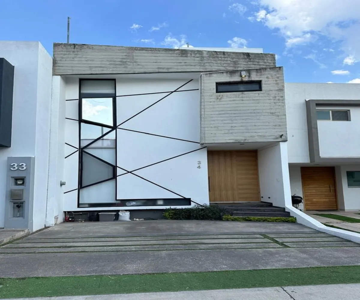 Casa En Venta,Punto Sur,Avenida Punto Sur 6176 Coto 5, Tlajomulco de Zúñiga, Jalisco 45645, 3 Habitaciones,3 Baños,Avenida Punto Sur,4,psetuJX